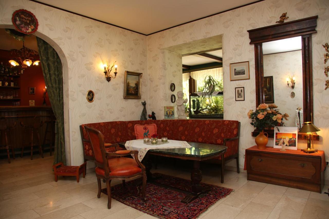 Hotel Eberhardt-Burghardt Badenweiler Buitenkant foto